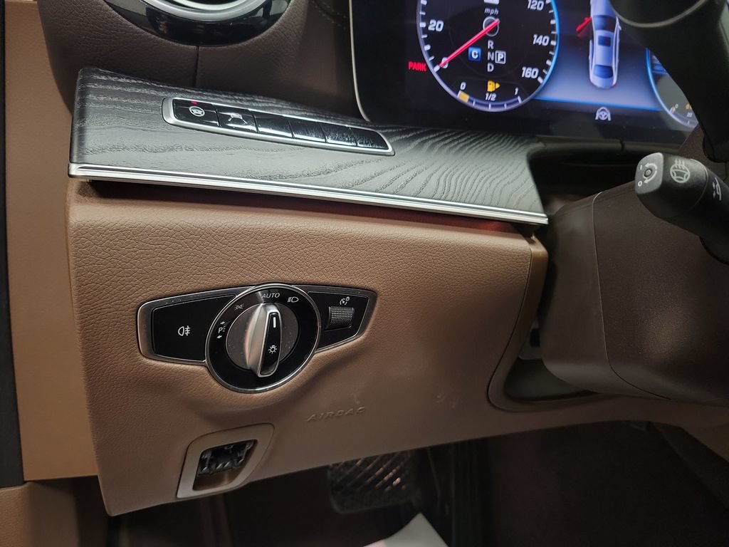 Used 2019 Mercedes-Benz E 450 4MATIC Sedan image 32