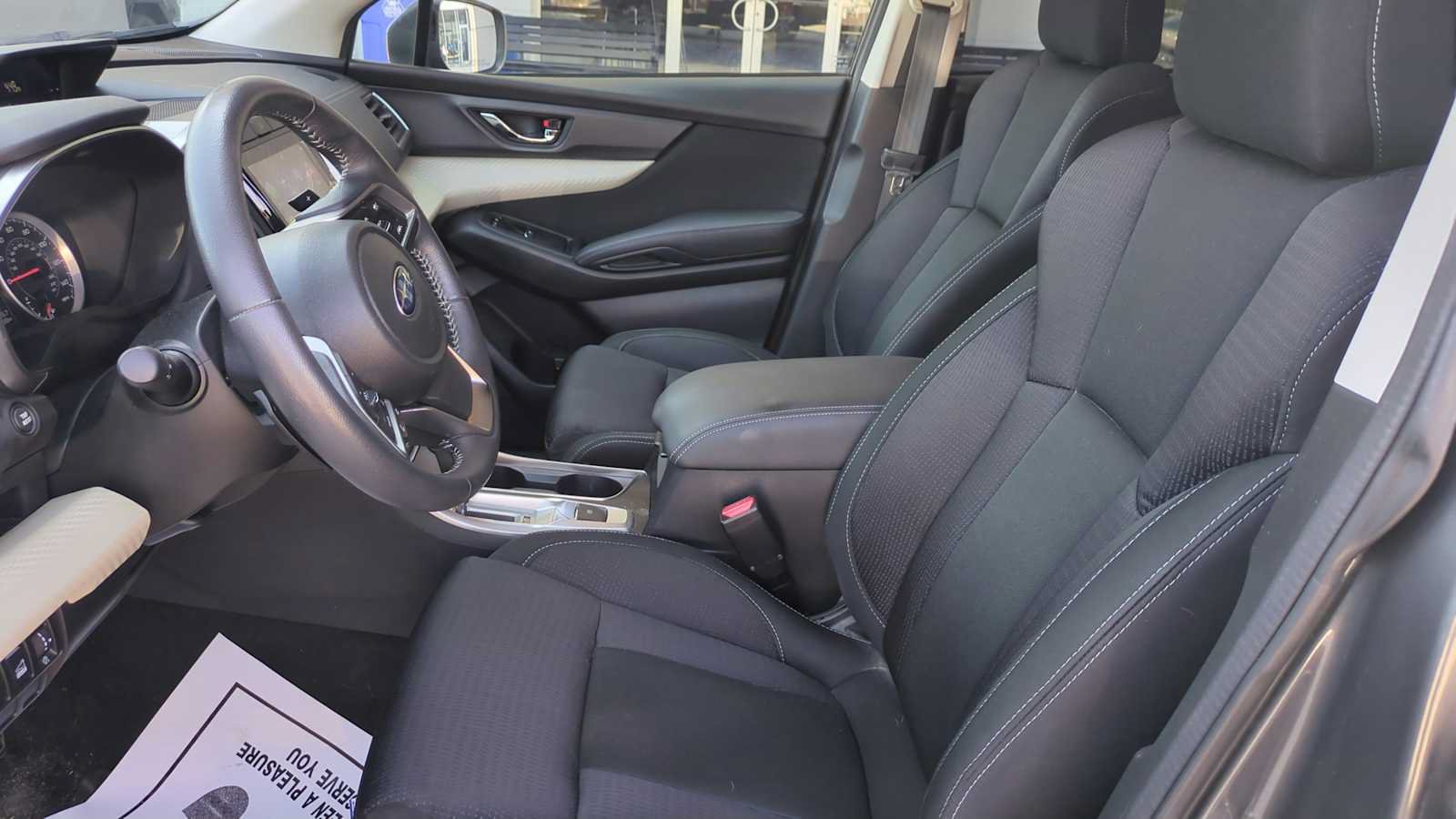 Used 2019 Subaru Ascent Premium AWD/4WD image 2