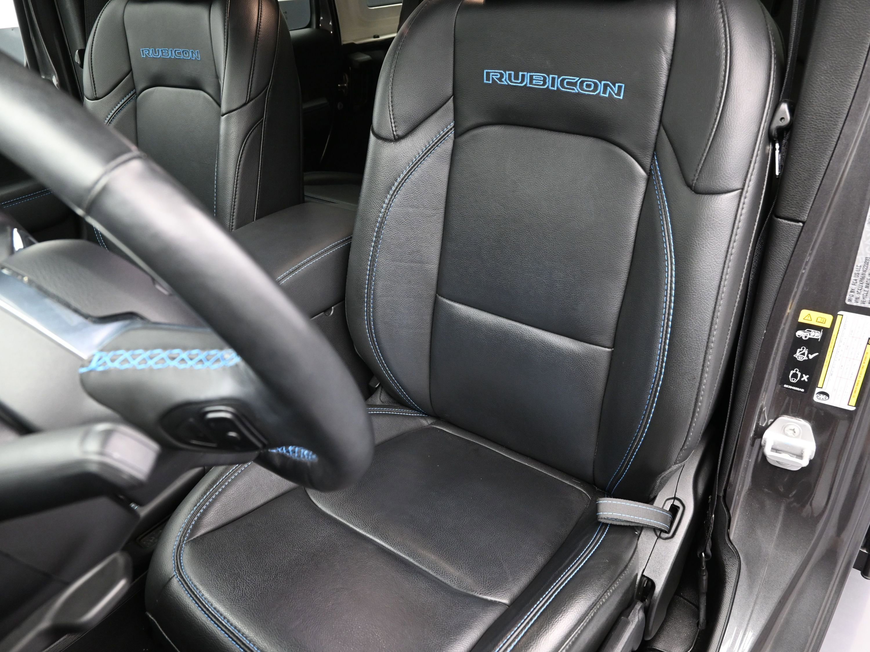 Used 2022 Jeep Wrangler Unlimited Rubicon 4xe w/ Cold Weather Group image 20