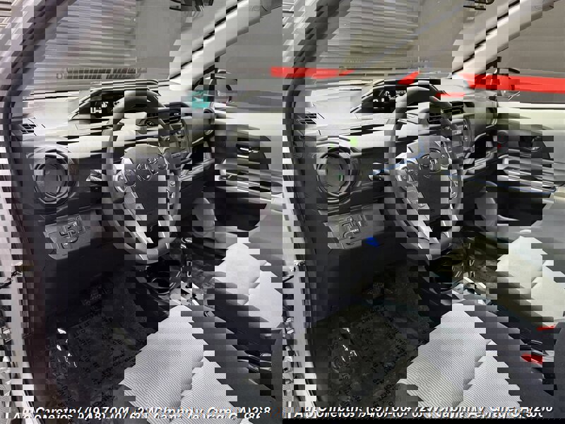 Used 2013 Toyota Prius C Two image 11