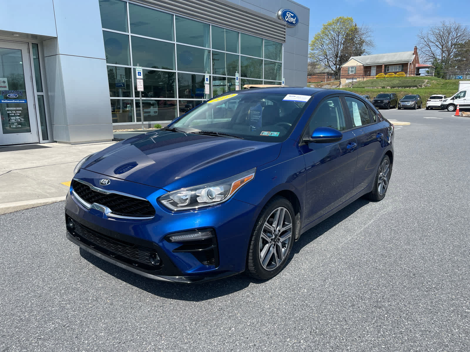 Used 2019 Kia Forte S image 2