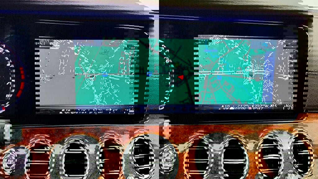 Used 2020 Mercedes-Benz E 450 4MATIC Wagon image 20