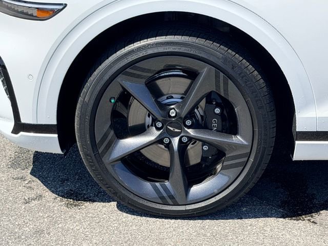 Used 2026 Genesis GV70 3.5T Sport Prestige image 9