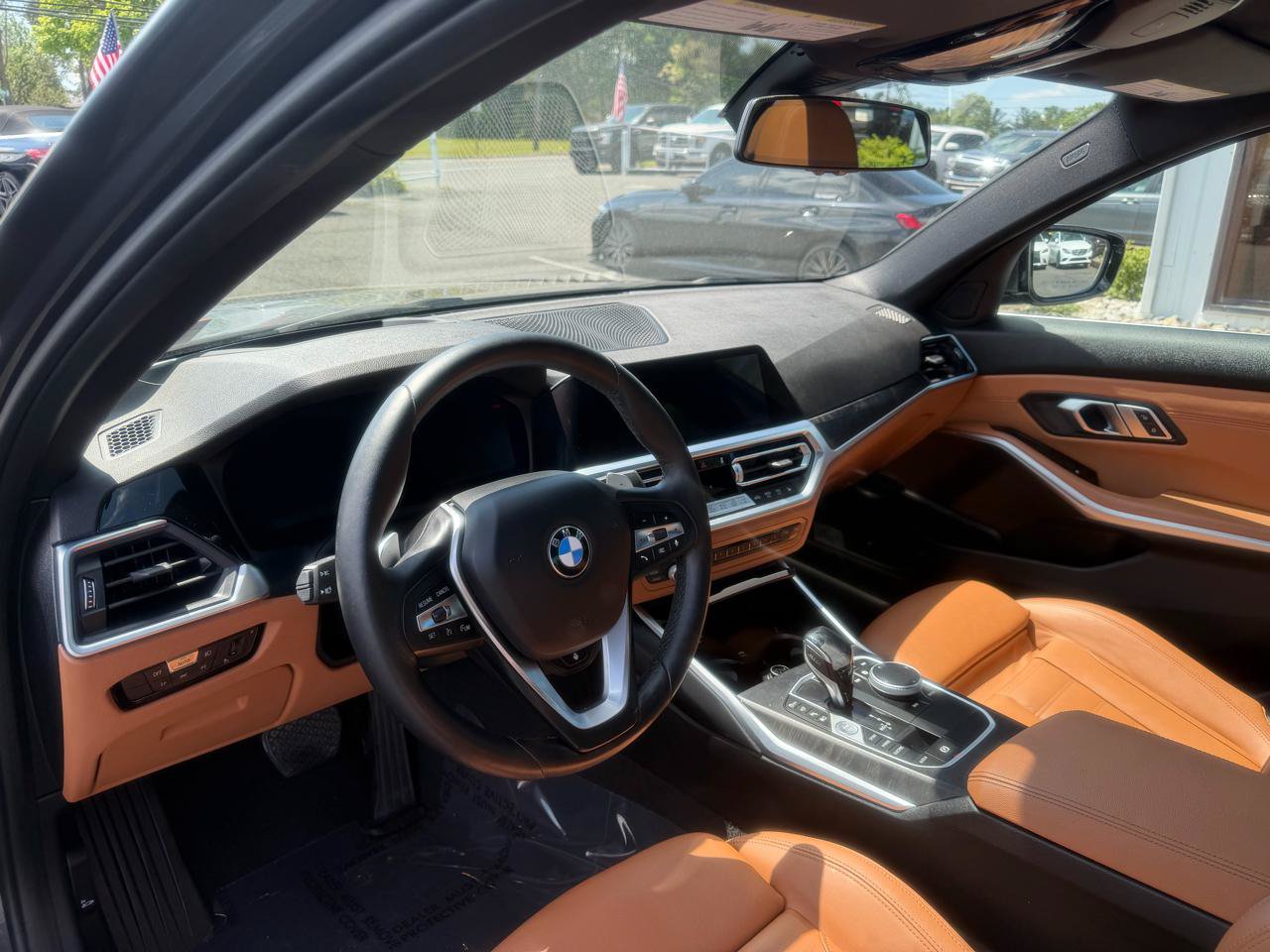 Used 2021 BMW 330e xDrive w/ Executive Package AWD/4WD image 10