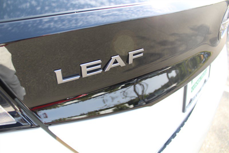 Used 2023 Nissan Leaf SV Plus w/ Protection Package FWD image 30