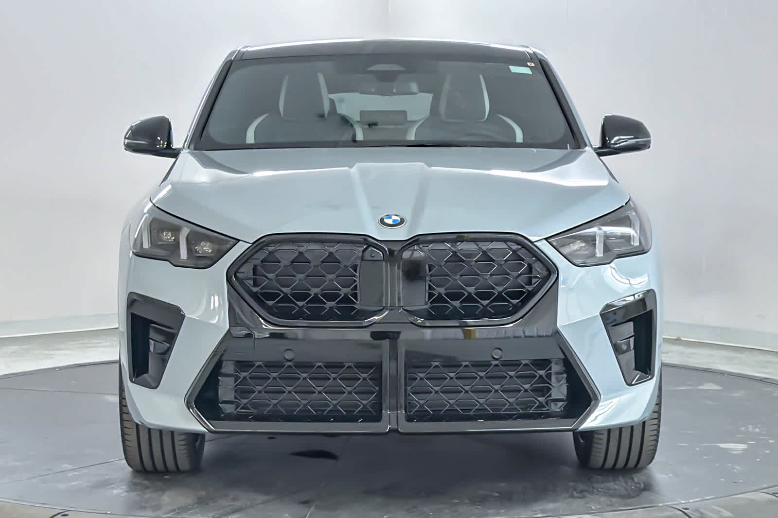 New 2026 BMW X2 xDrive28i w/ Technology Package AWD/4WD image 10