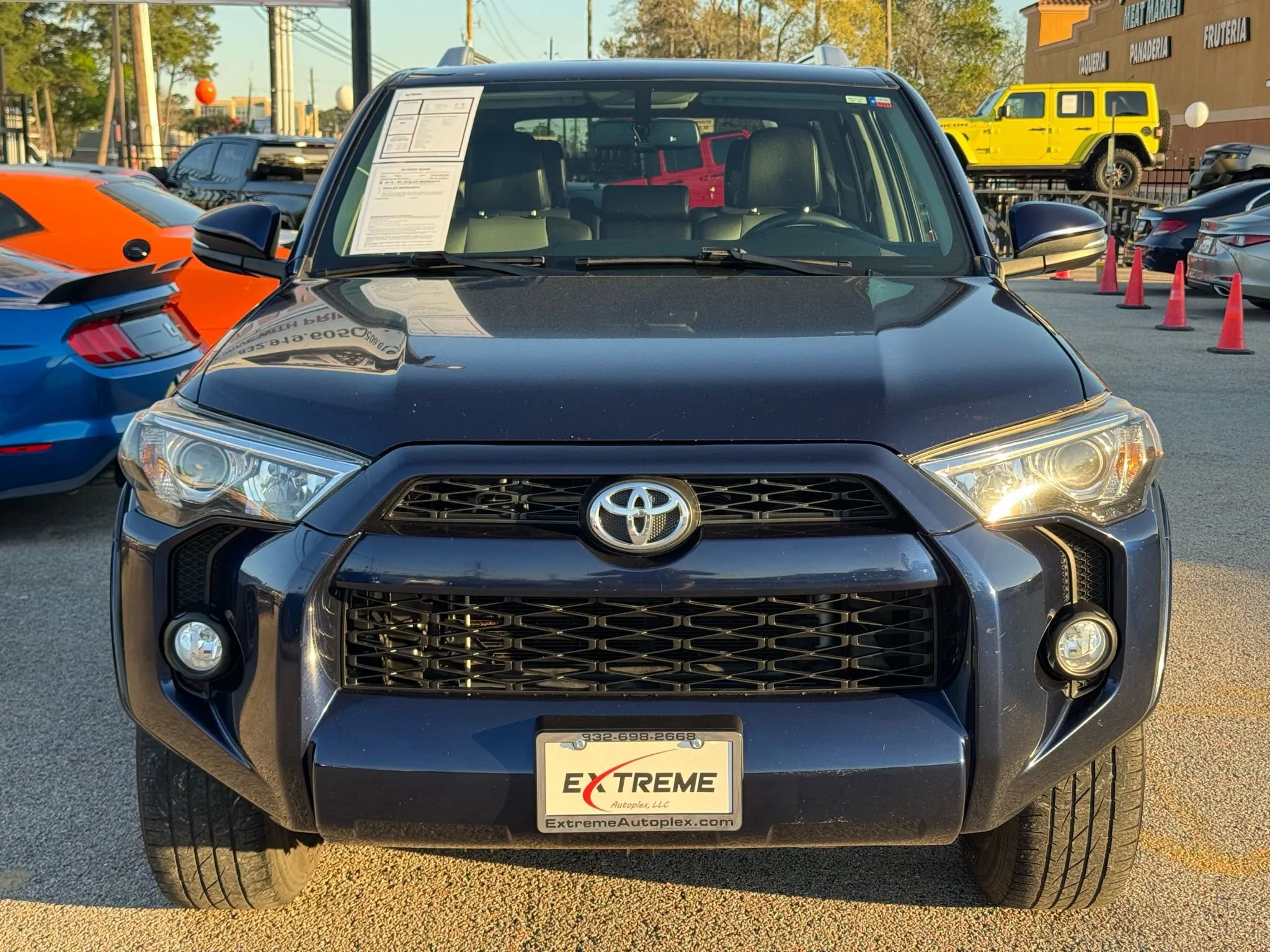 Used 2016 Toyota 4Runner SR5 Premium image 2