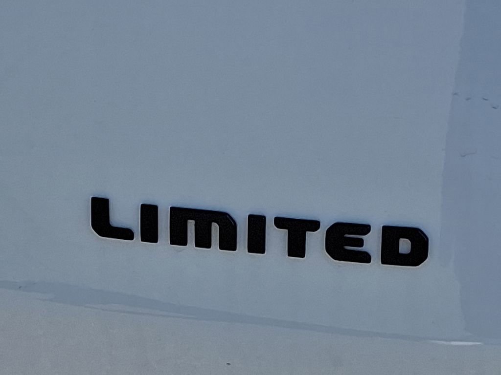 New 2026 Jeep Cherokee Limited image 10