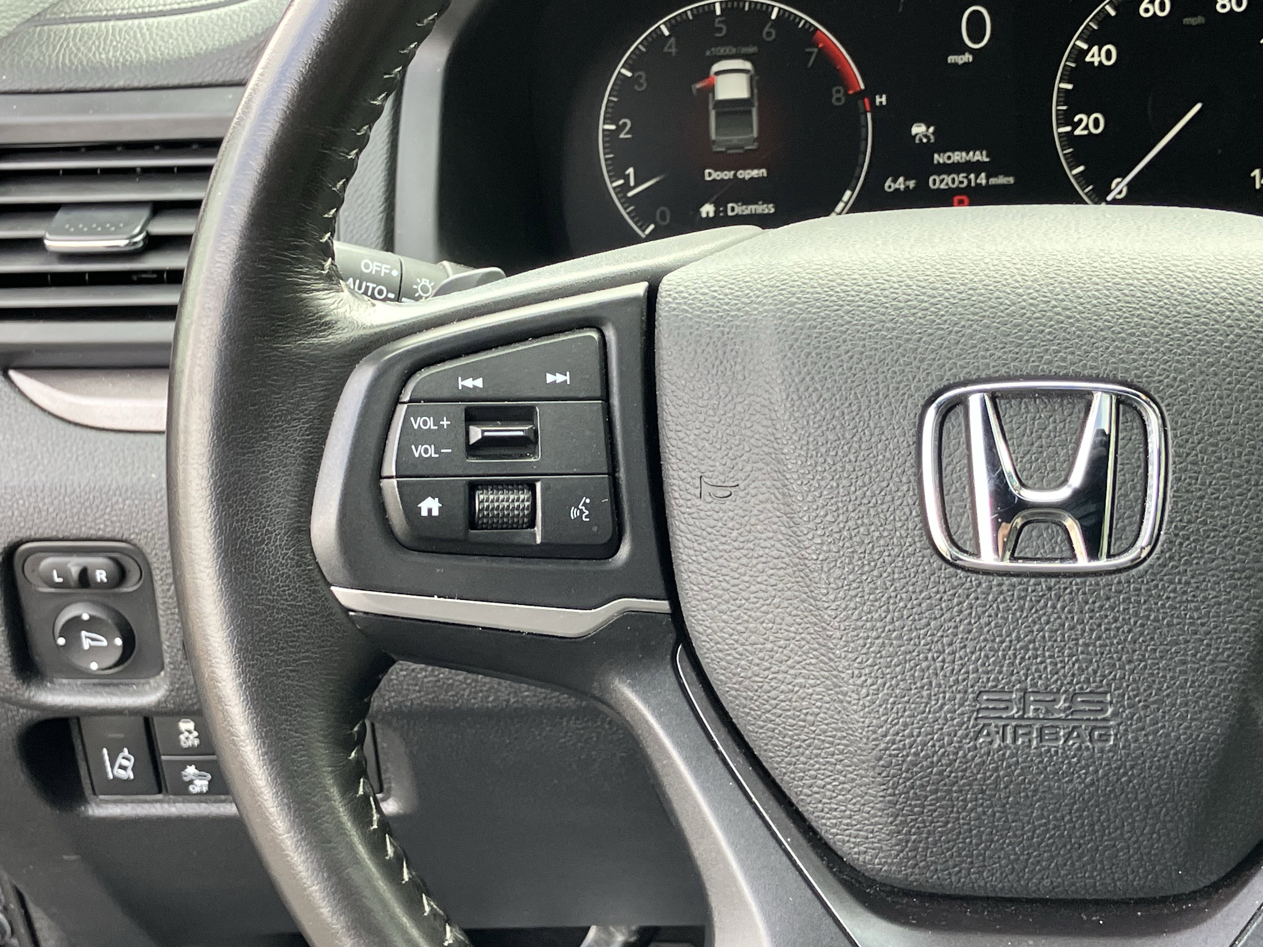 Certified 2025 Honda Ridgeline RTL image 21