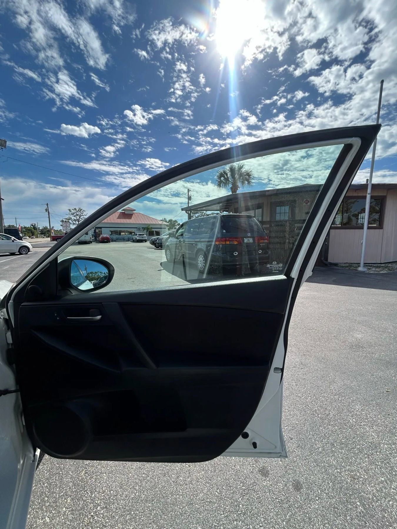 Used 2013 MAZDA MAZDA3 i Touring image 20