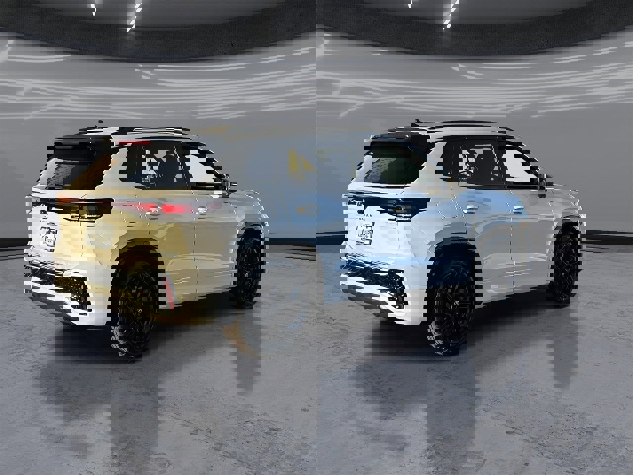 New 2026 Volkswagen Tiguan SE R-Line image 5