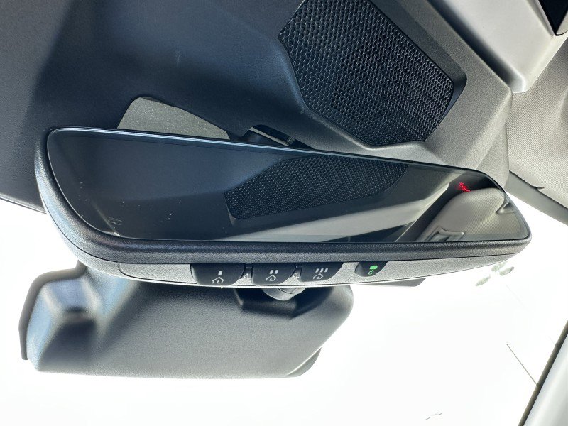 Certified 2025 Subaru Crosstrek 2.0i Premium image 19