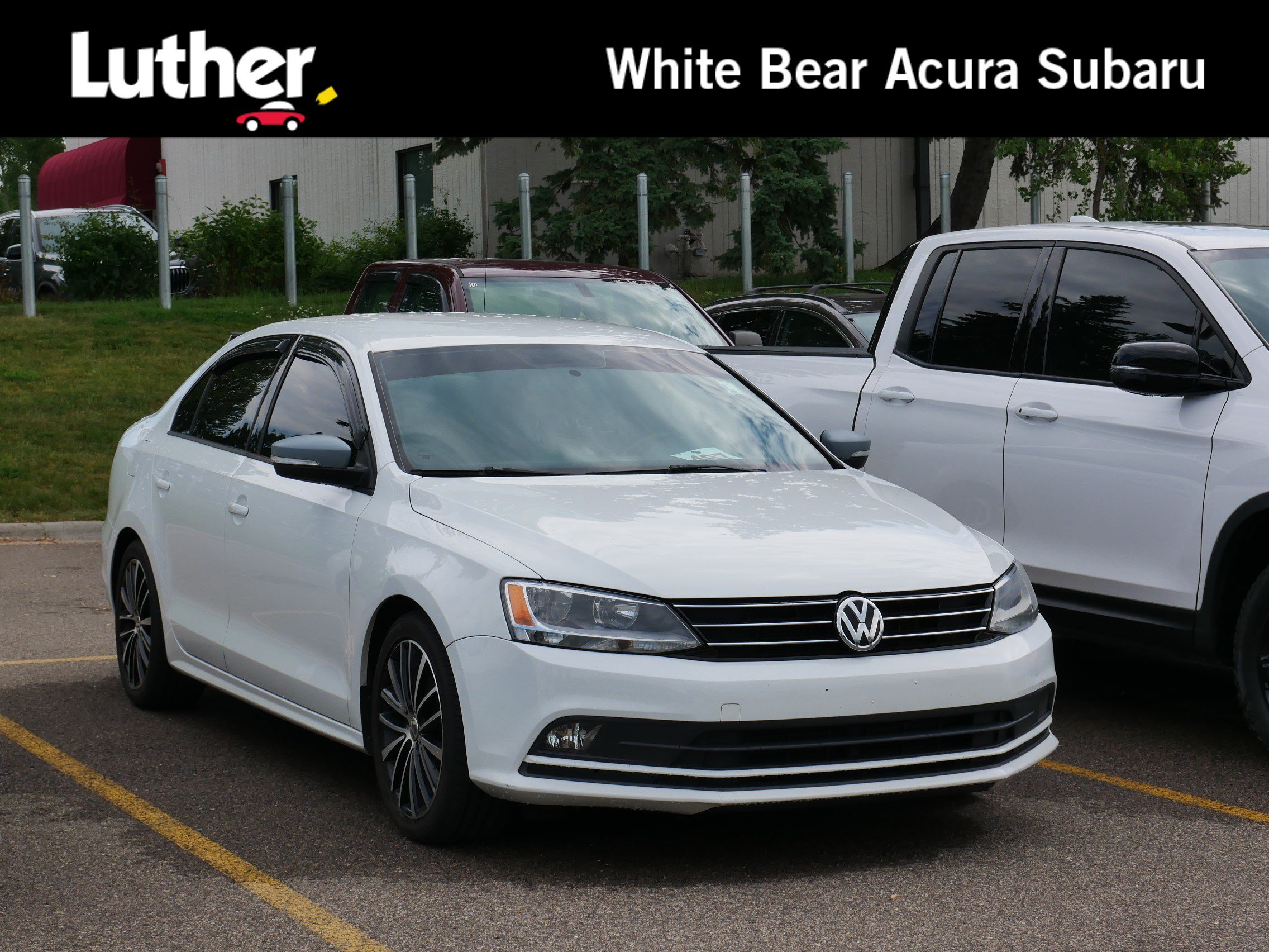 Used 2016 Volkswagen Jetta Sport FWD image 1