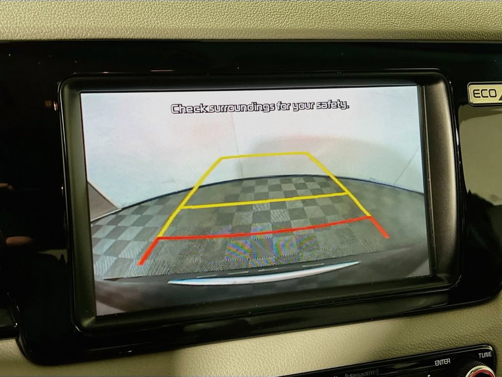 Used 2018 Kia Niro EX Premium FWD image 12