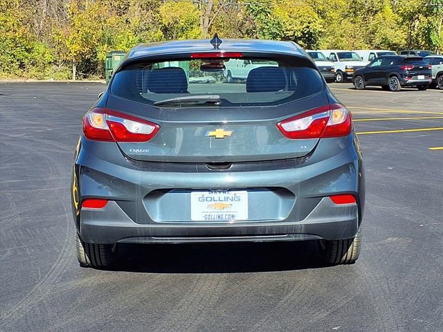 Used 2018 Chevrolet Cruze LT w/ Convenience Package image 21