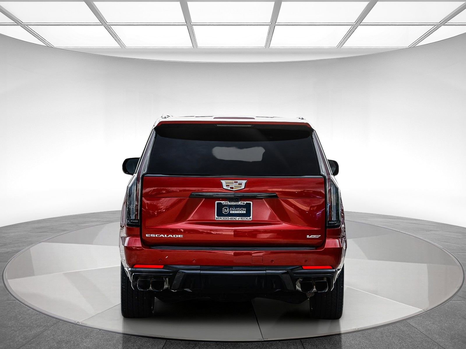 Used 2025 Cadillac Escalade ESV V image 3