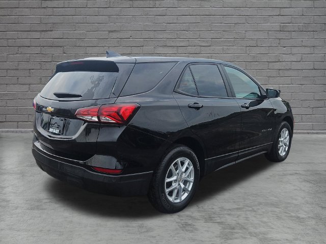 Used 2024 Chevrolet Equinox LS w/ LS Convenience Package FWD image 6