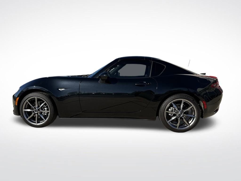 Used 2022 MAZDA MX-5 Miata RF Grand Touring image 2