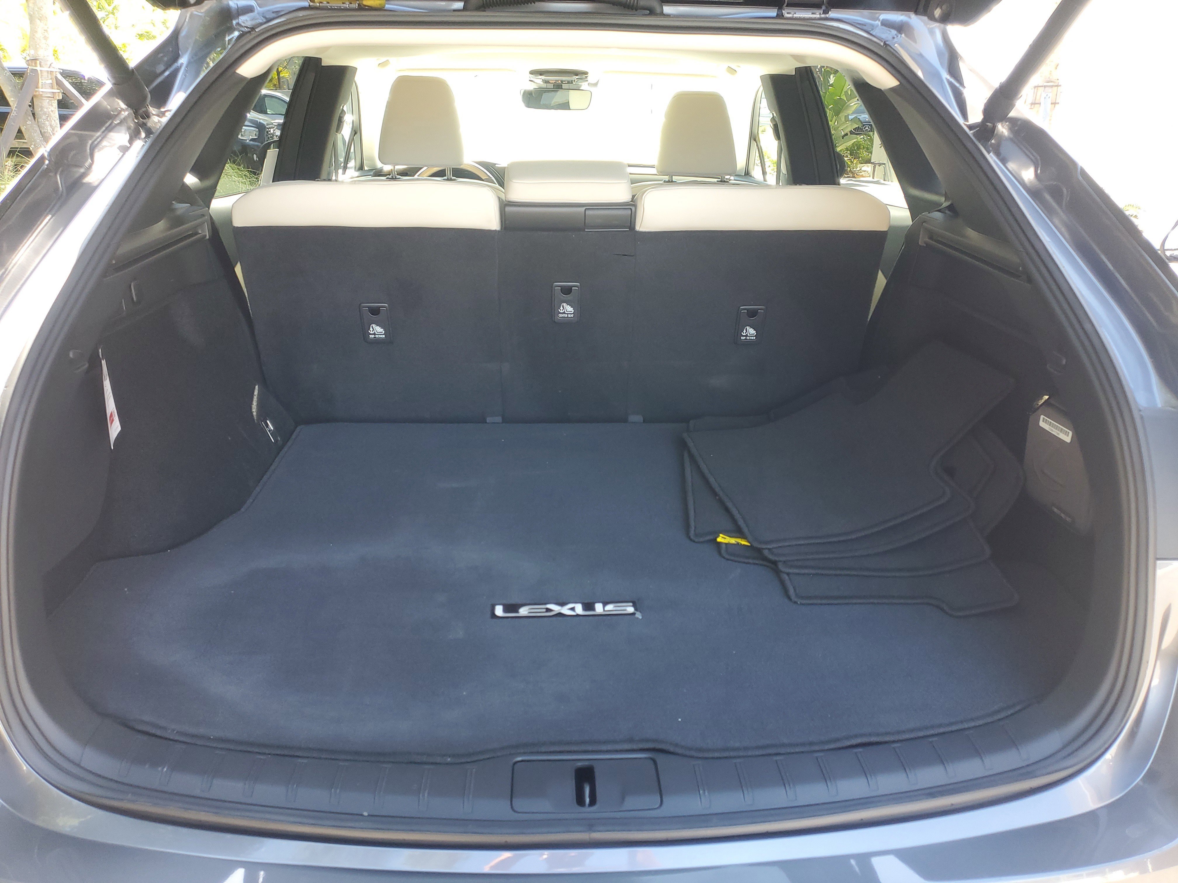 Used 2023 Lexus RX 350 Premium w/ Accessory Package (Z1) image 8
