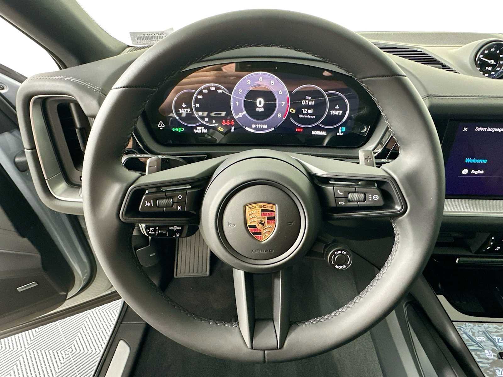 New 2025 Porsche Cayenne Coupe image 14
