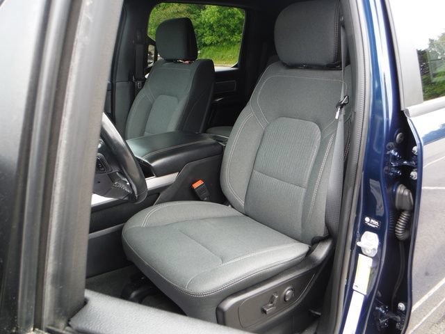 Used 2022 RAM 1500 Big Horn AWD/4WD image 4