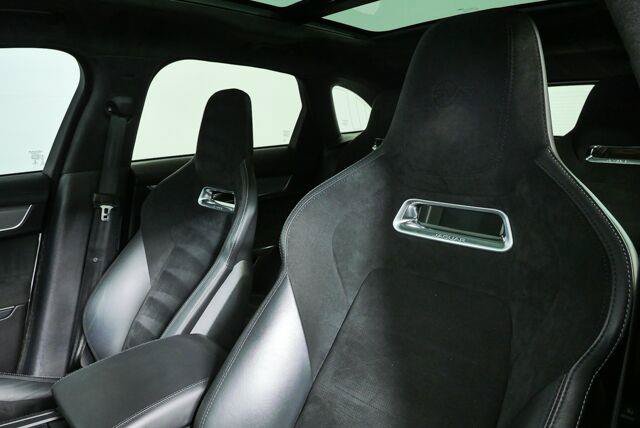 Used 2021 Jaguar F-PACE SVR AWD/4WD image 2