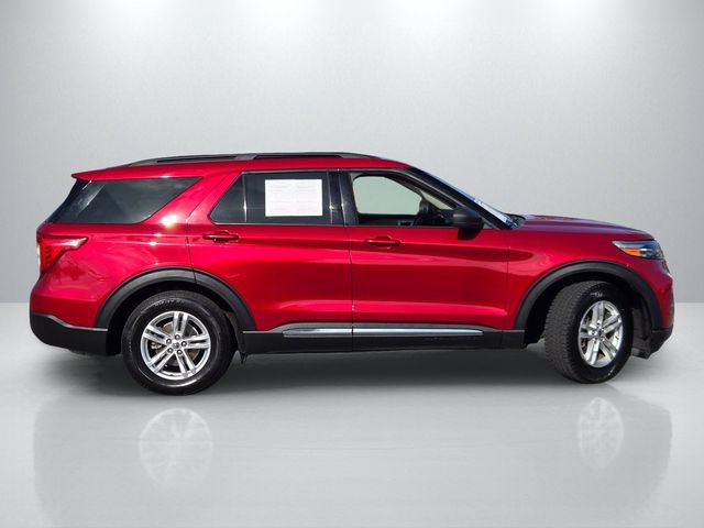 Used 2020 Ford Explorer XLT RWD image 3
