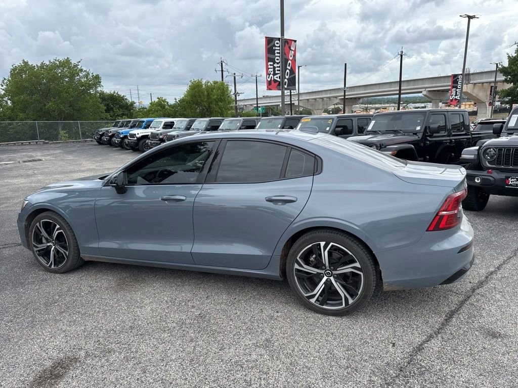 Used 2024 Volvo S60 B5 Core AWD/4WD image 17