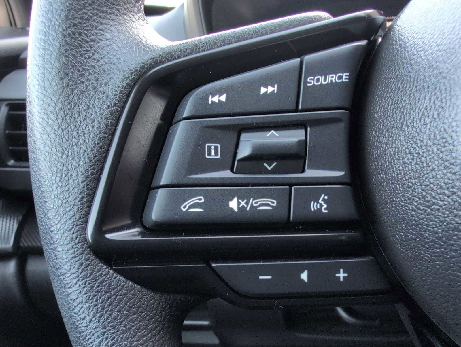 Certified 2025 Subaru Crosstrek 2.0i image 24