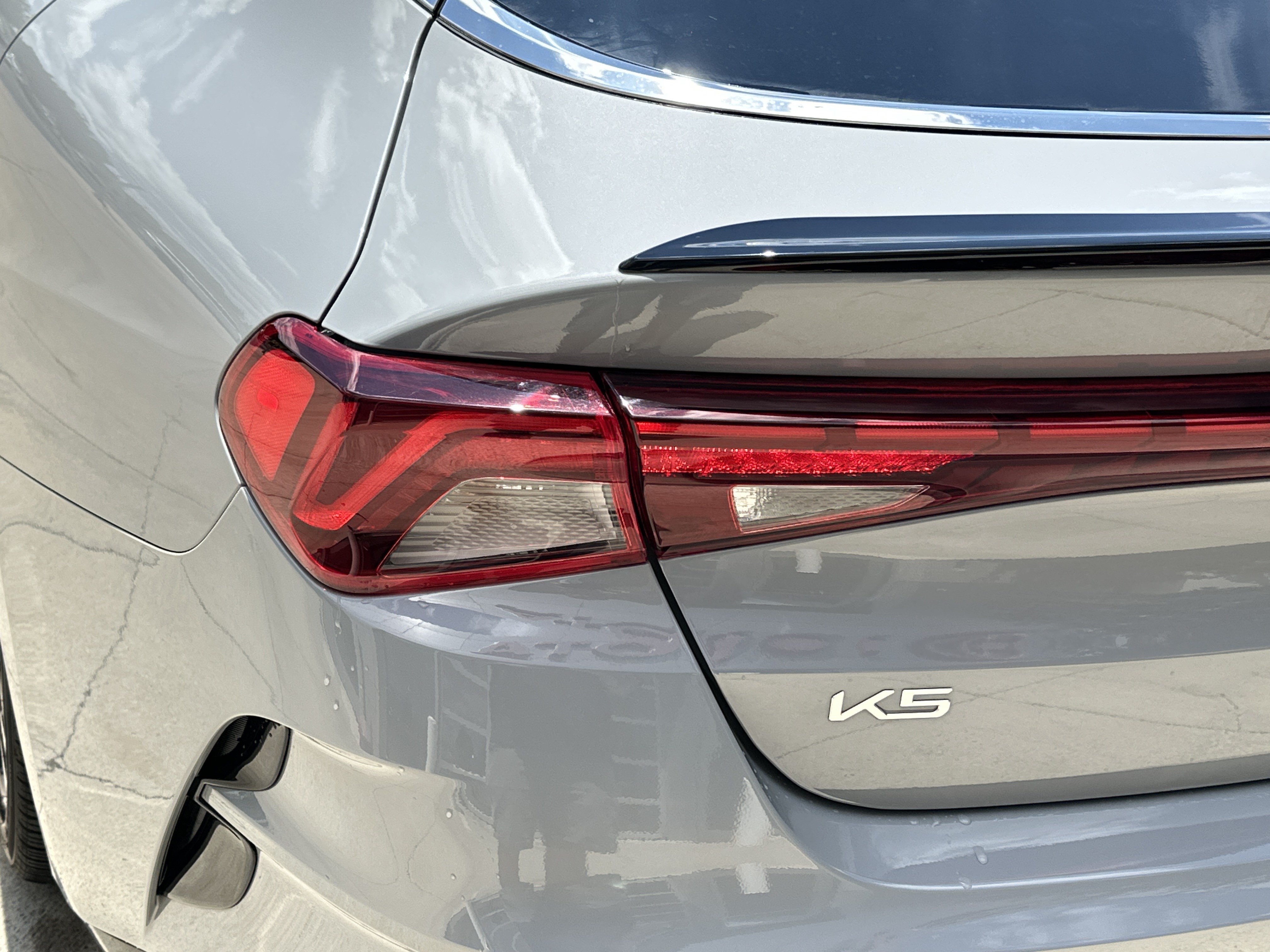 Used 2023 Kia K5 GT-Line AWD/4WD image 12