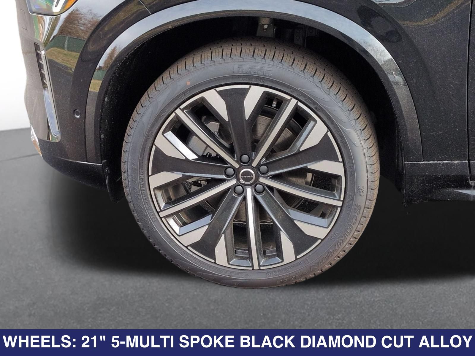 New 2026 Volvo XC90 B6 Ultra w/ Protection Package Premier AWD/4WD image 28