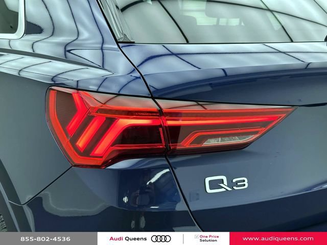 Certified 2025 Audi Q3 2.0T Premium Plus w/ Premium Plus Package AWD/4WD image 9