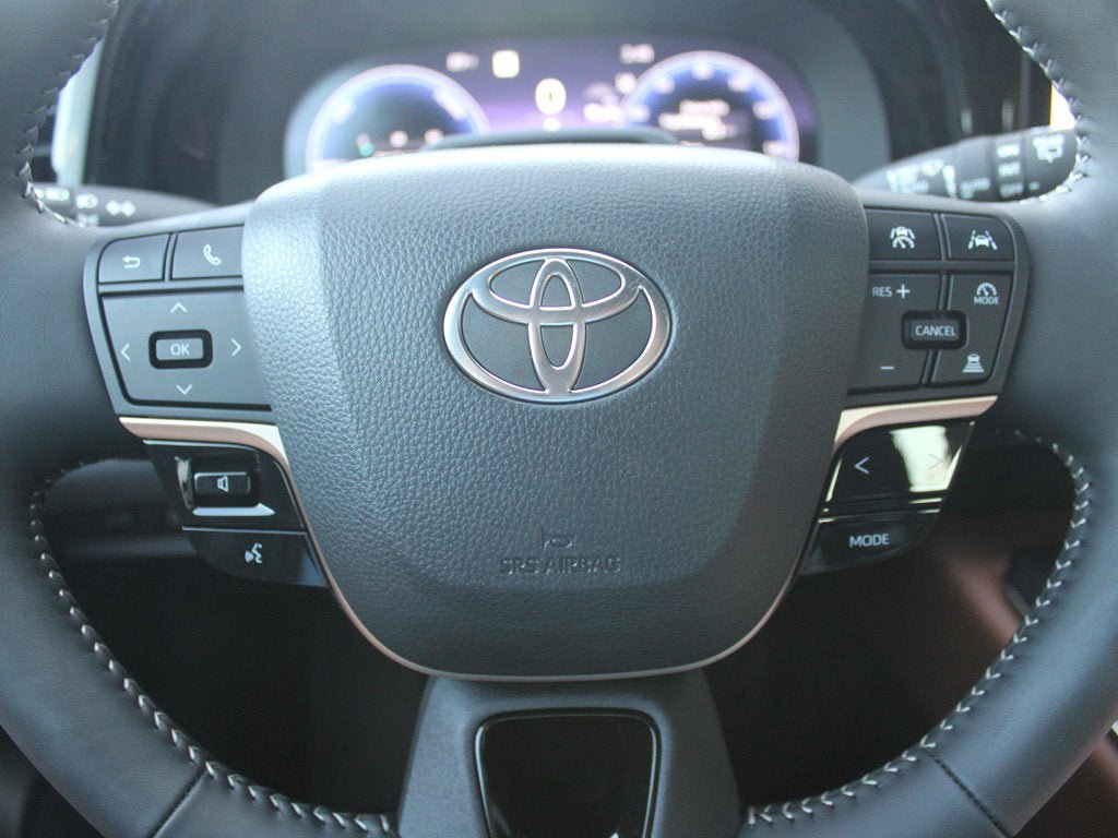 New 2026 Toyota Crown Signia image 8