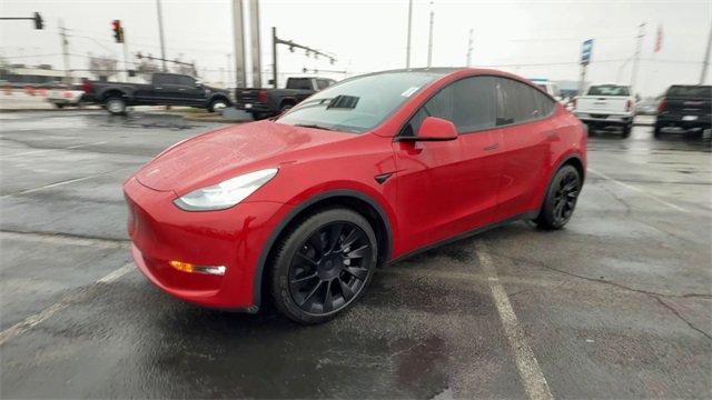 Used 2021 Tesla Model Y Long Range image 4