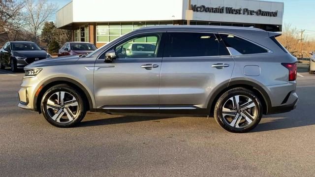 Used 2023 Kia Sorento SX Prestige w/ Panoramic Sunroof Package image 5