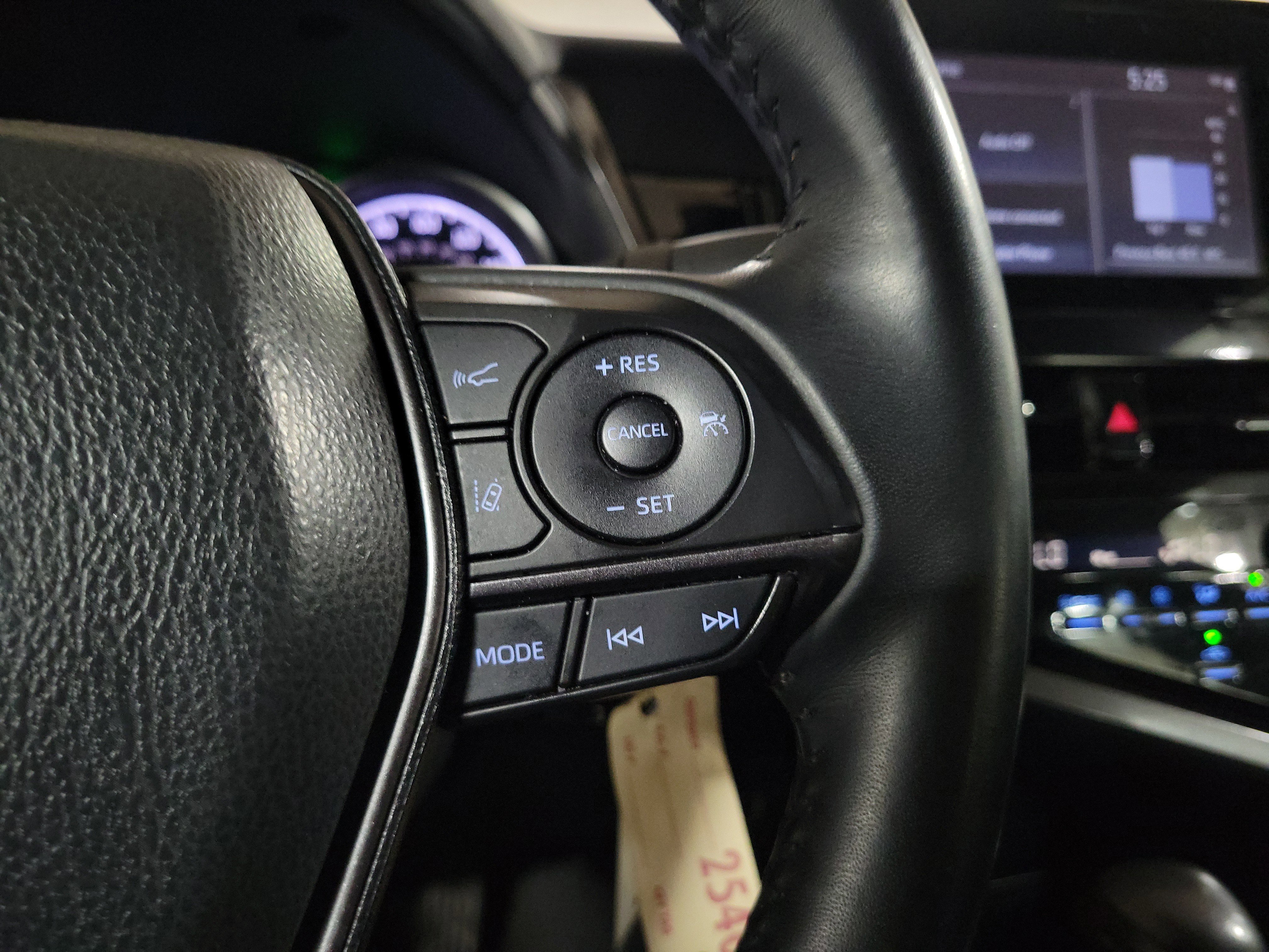 Used 2024 Toyota Camry SE FWD image 24