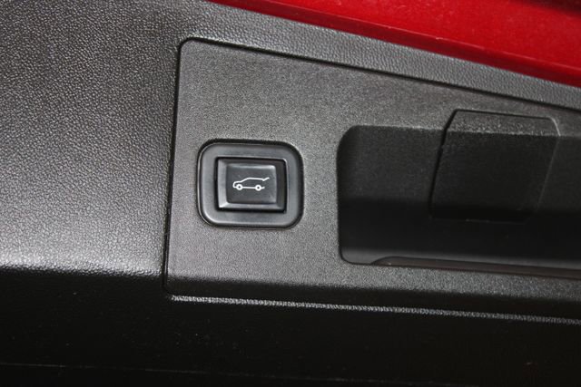 Certified 2021 Cadillac XT5 Premium Luxury image 33