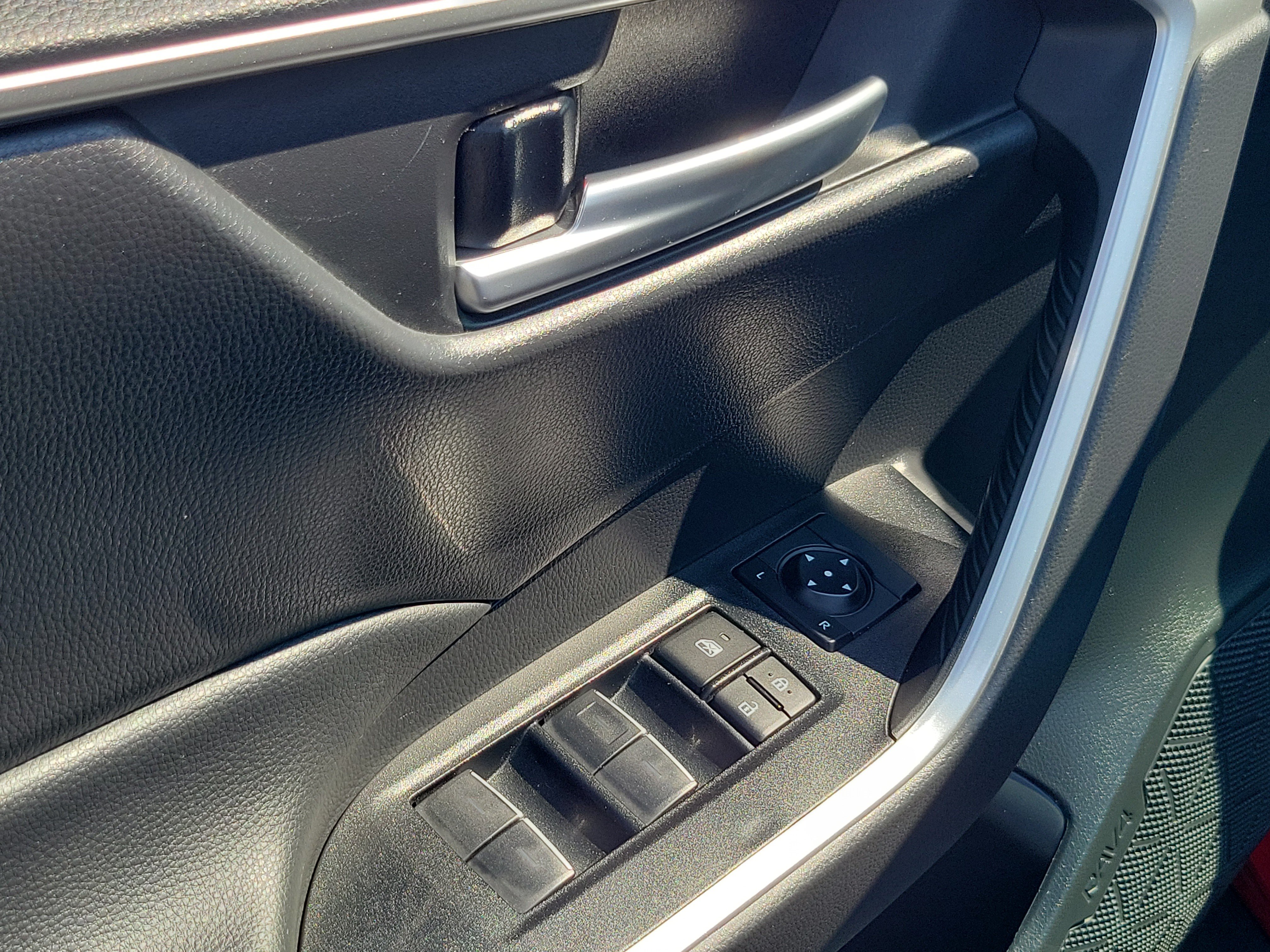 Certified 2023 Toyota RAV4 XLE AWD/4WD image 22