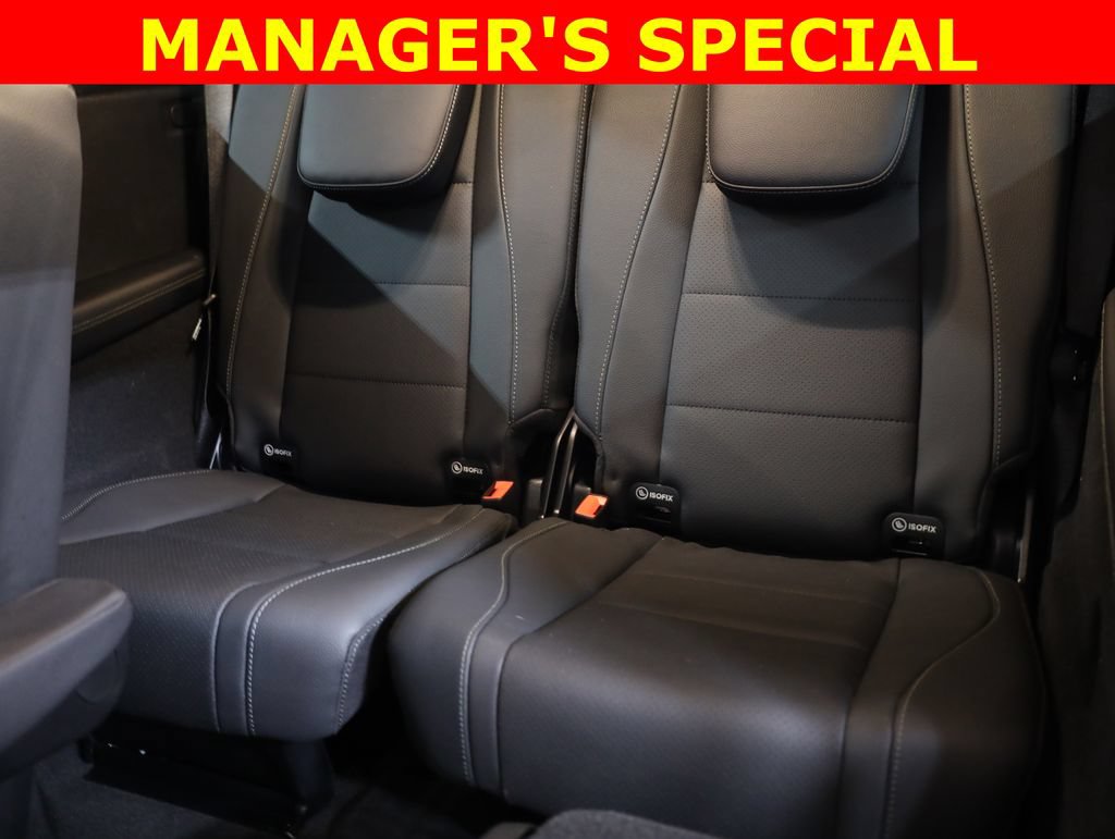 Used 2025 Mercedes-Benz GLS 450 4MATIC image 44