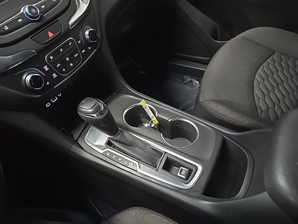 Used 2020 Chevrolet Equinox LT FWD image 26