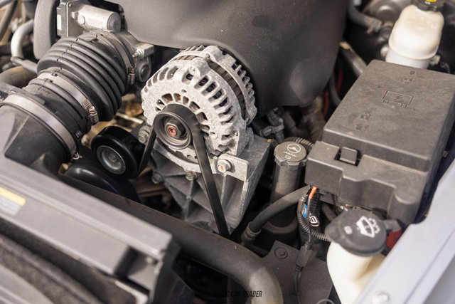 Used 2005 Chevrolet SSR w/ Preferred Equipment Group image 27