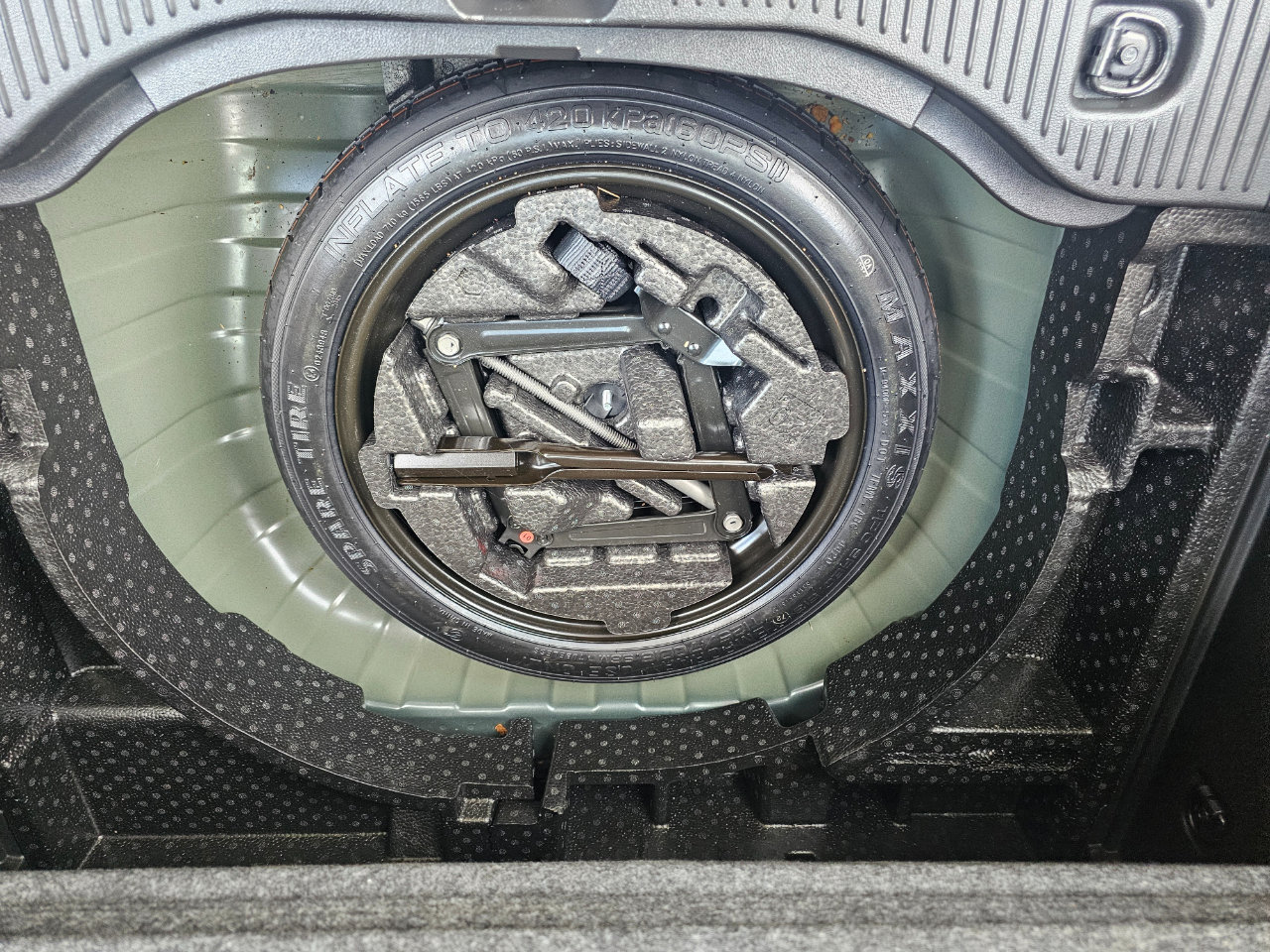 Used 2021 Chevrolet Trax LT w/ Driver Confidence Package image 22