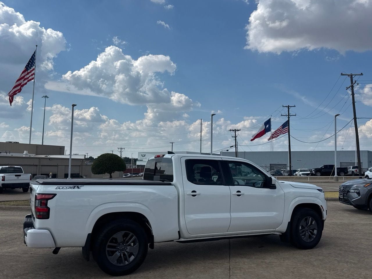 Certified 2026 Nissan Frontier SV w/ All-Weather Content Package RWD image 19