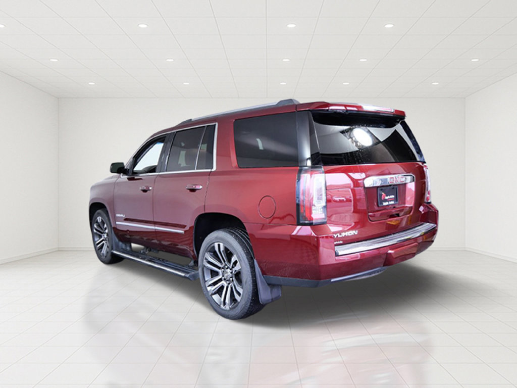 Used 2018 GMC Yukon Denali w/ Open Road Package AWD/4WD image 4