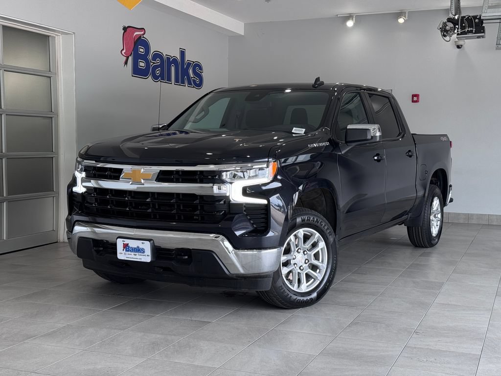 Certified 2023 Chevrolet Silverado 1500 LT AWD/4WD image 2