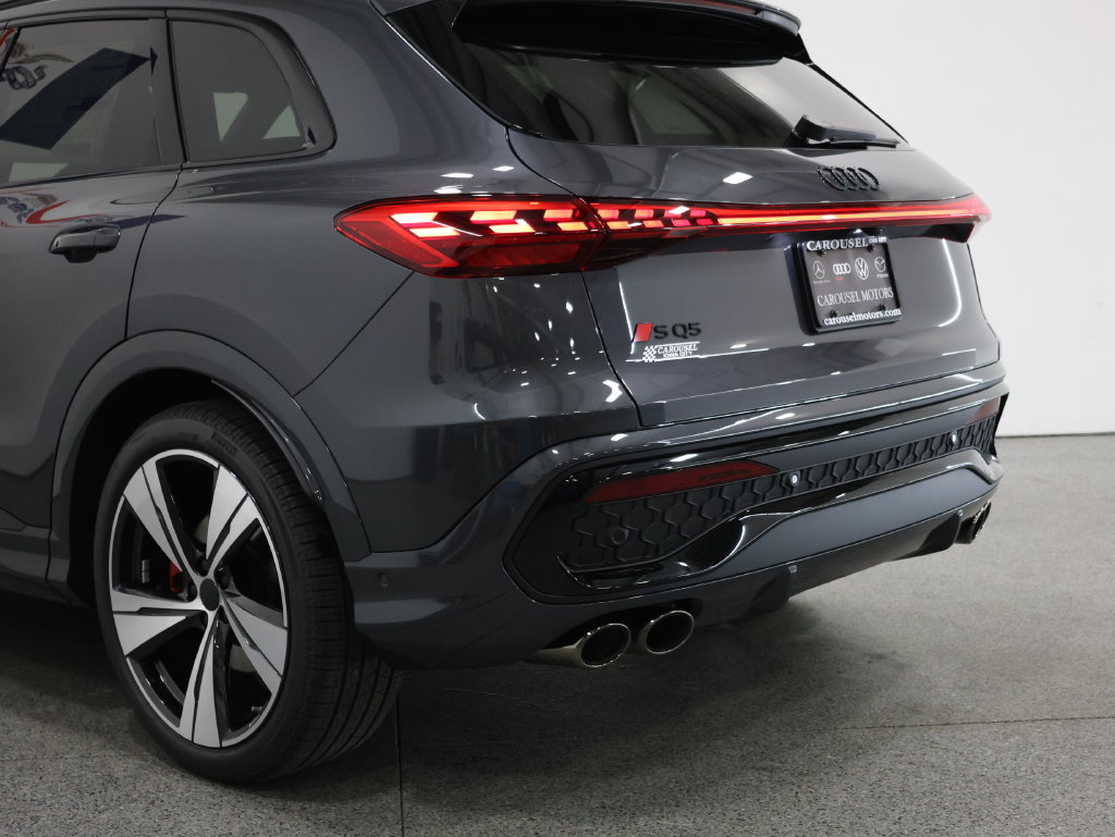 New 2026 Audi SQ5 Premium Plus AWD/4WD image 10