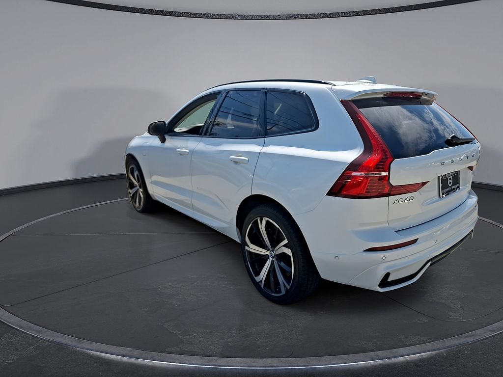 Used 2023 Volvo XC60 T8 Ultimate w/ Protection Package AWD/4WD image 28