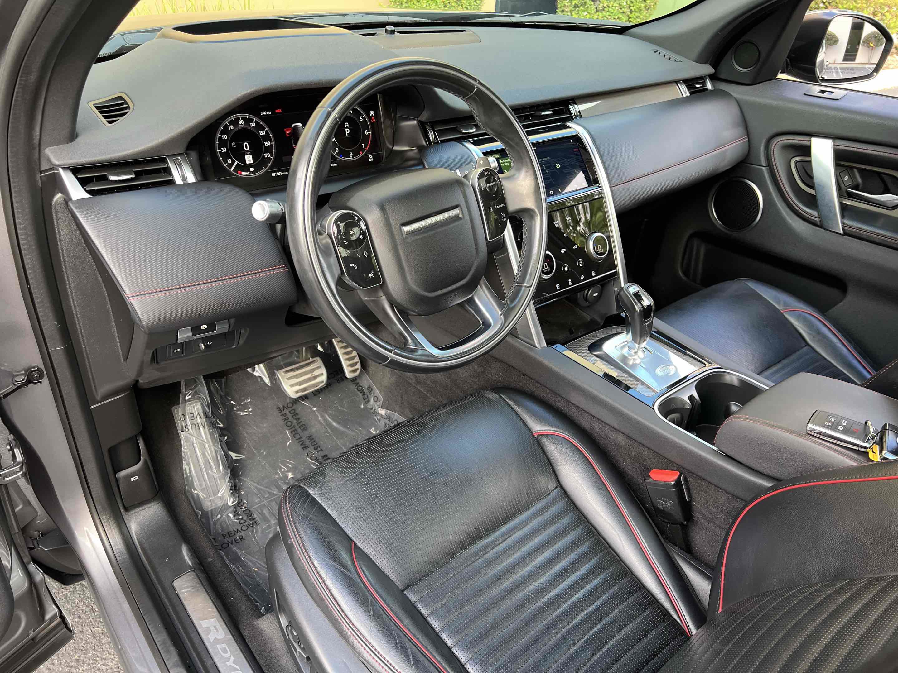 Used 2020 Land Rover Discovery Sport S R-Dynamic AWD/4WD image 3
