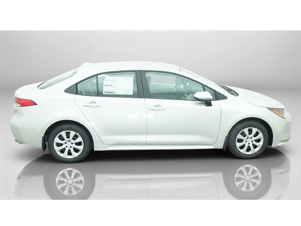 New 2027 Toyota Corolla LE FWD image 11