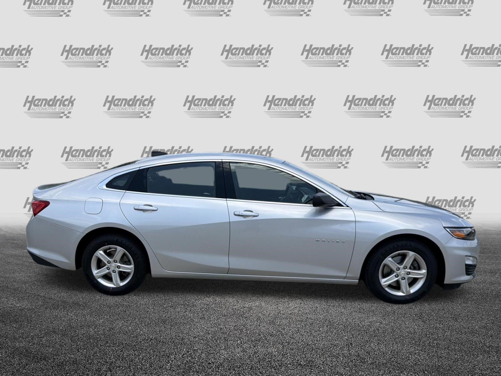 Used 2021 Chevrolet Malibu LS FWD image 11